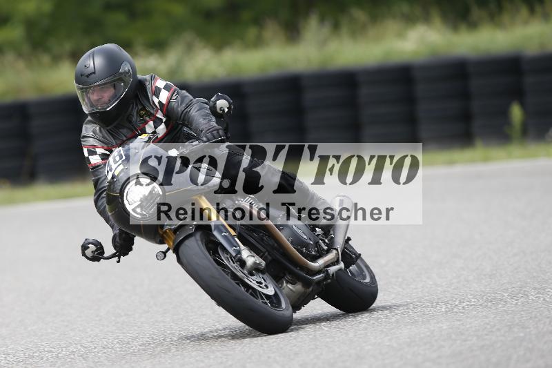 /37 28.07.2025 Dunlop Ride und Test Day ADR/Trackday Erfahren gelb Trackday schnell  rot/48